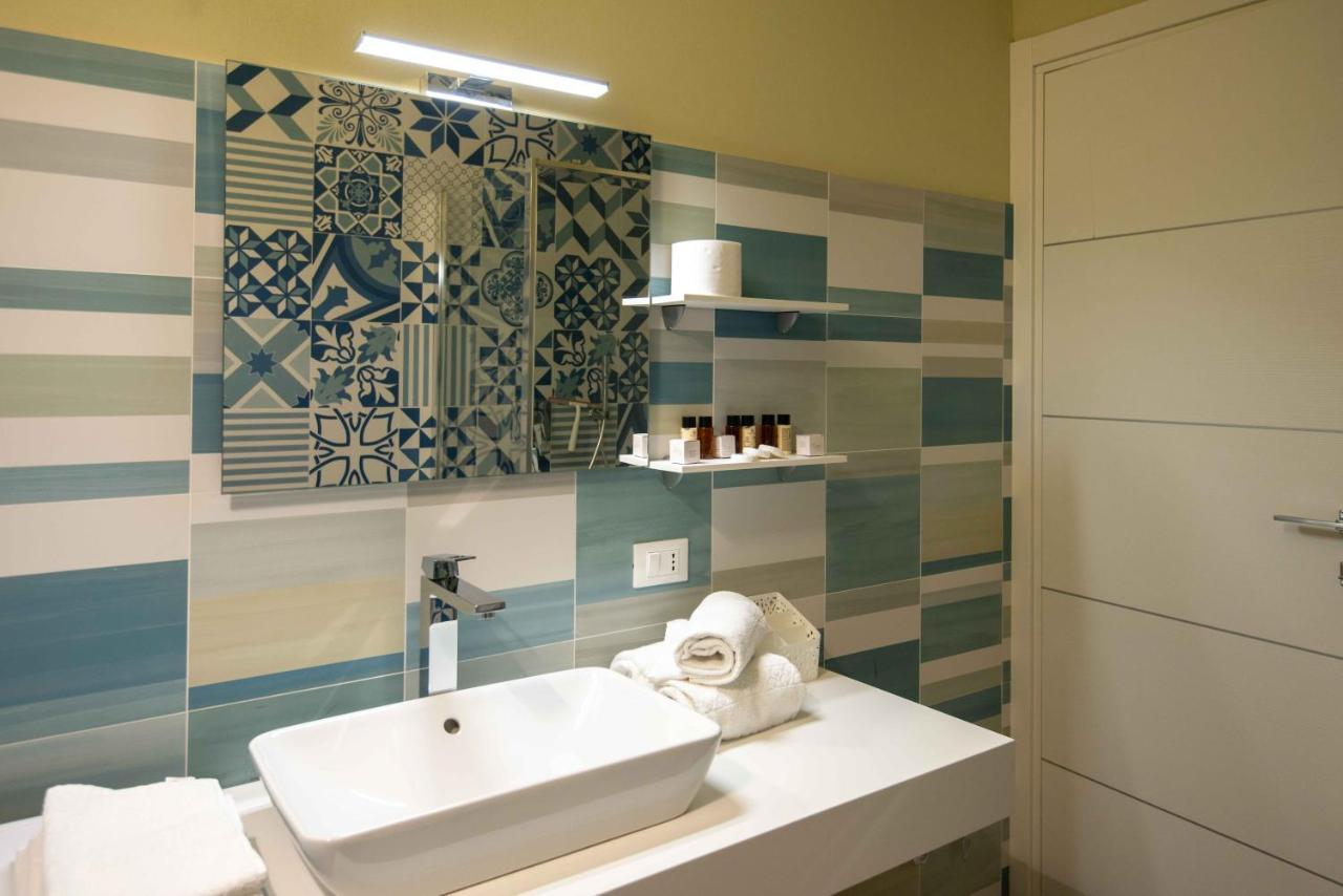 Sirmio Apartments - Narnia Stay Sirmione Esterno foto